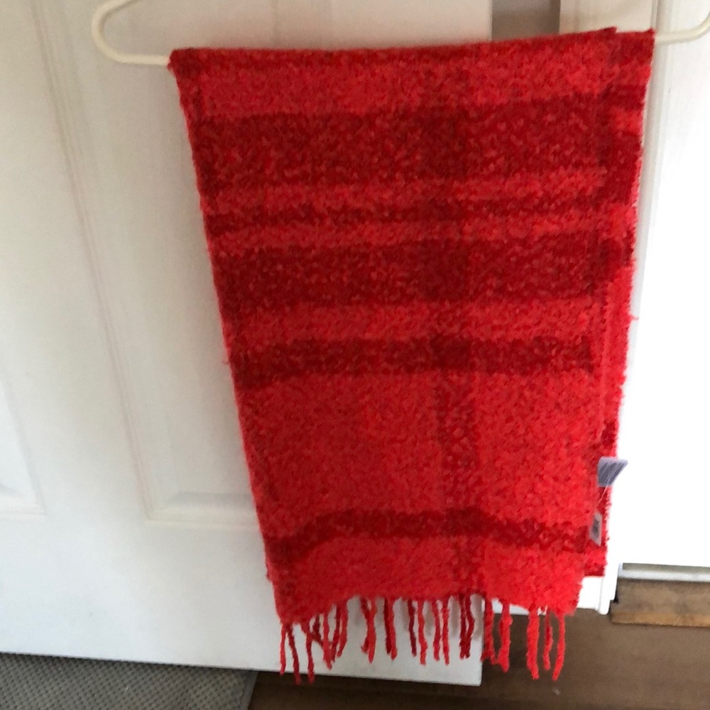 GAP chenille scarf with fringe